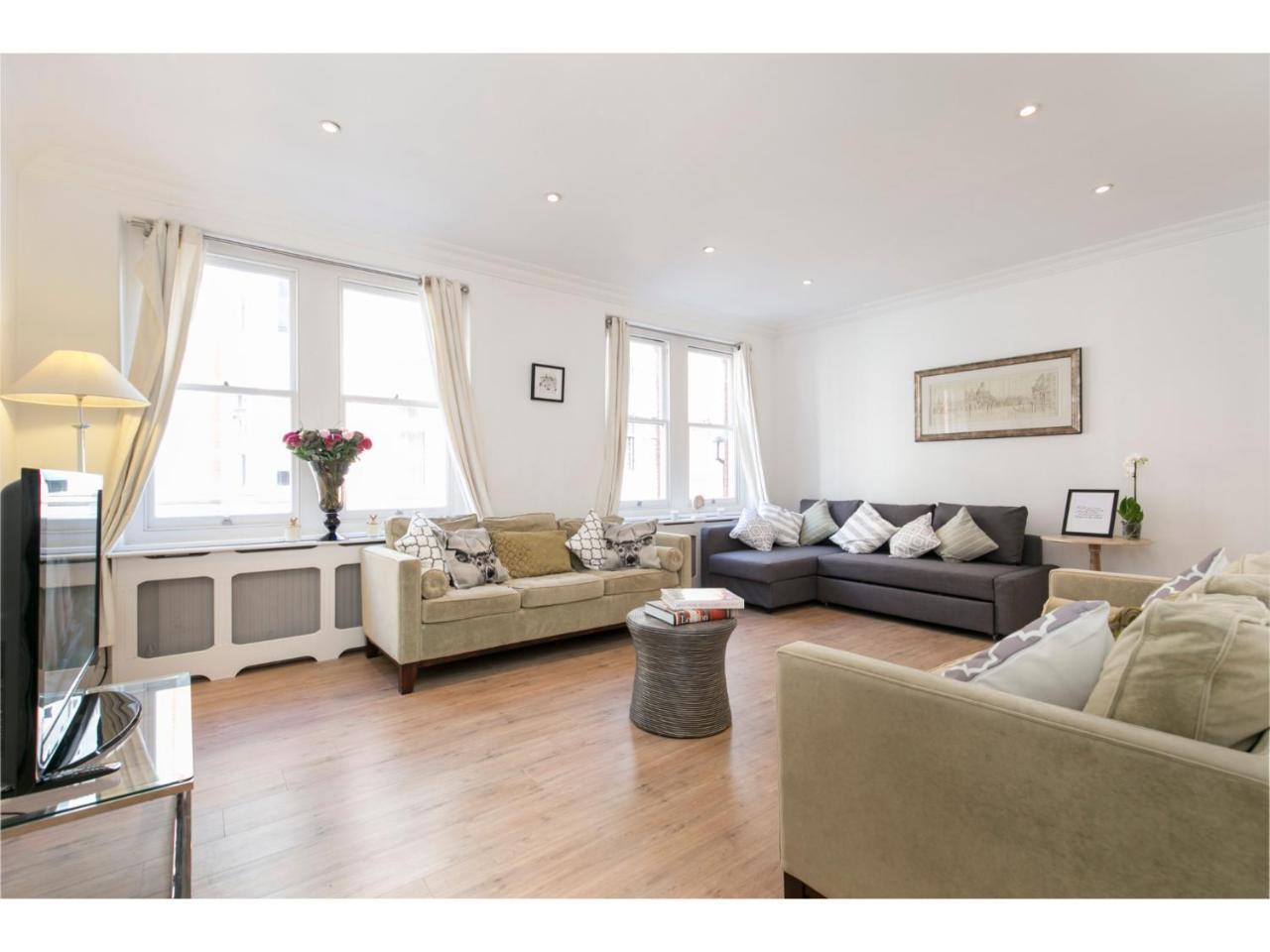 Fitzrovia Serviced Apartments Лондон Екстер'єр фото